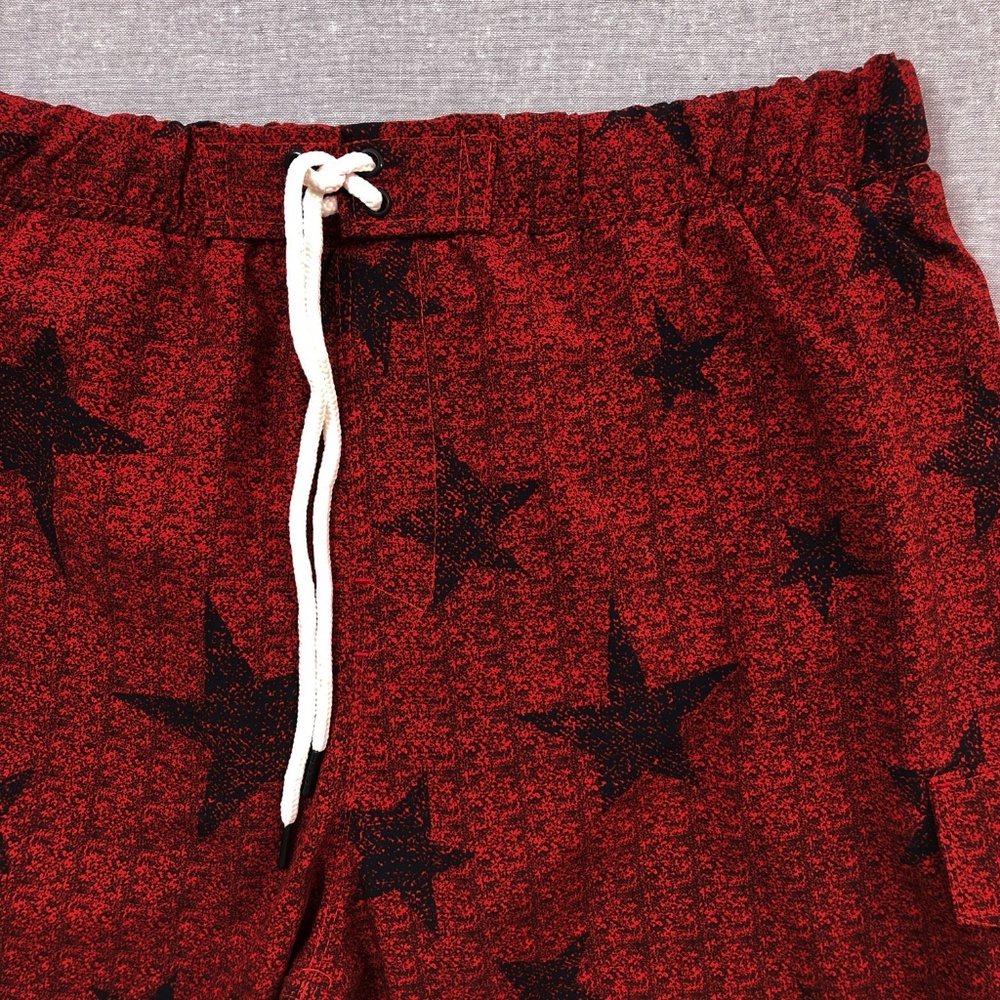8" No Retreat Red Navy Star Print Swim Trunk S M - Picture 5 of 7